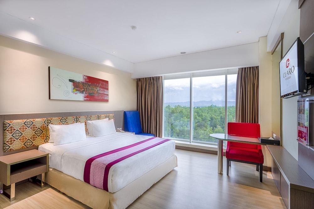 Claro Hotel Kendari Exterior foto